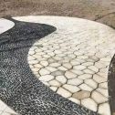 玉溪 黄金麻冰裂缝室外铺装效果完美展示