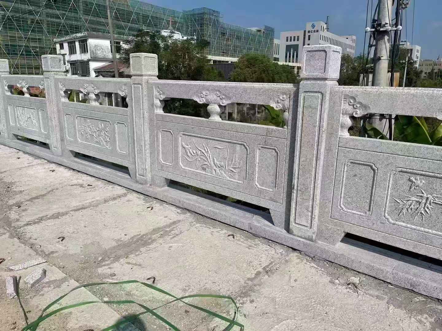 玉溪 芝麻白栏杆