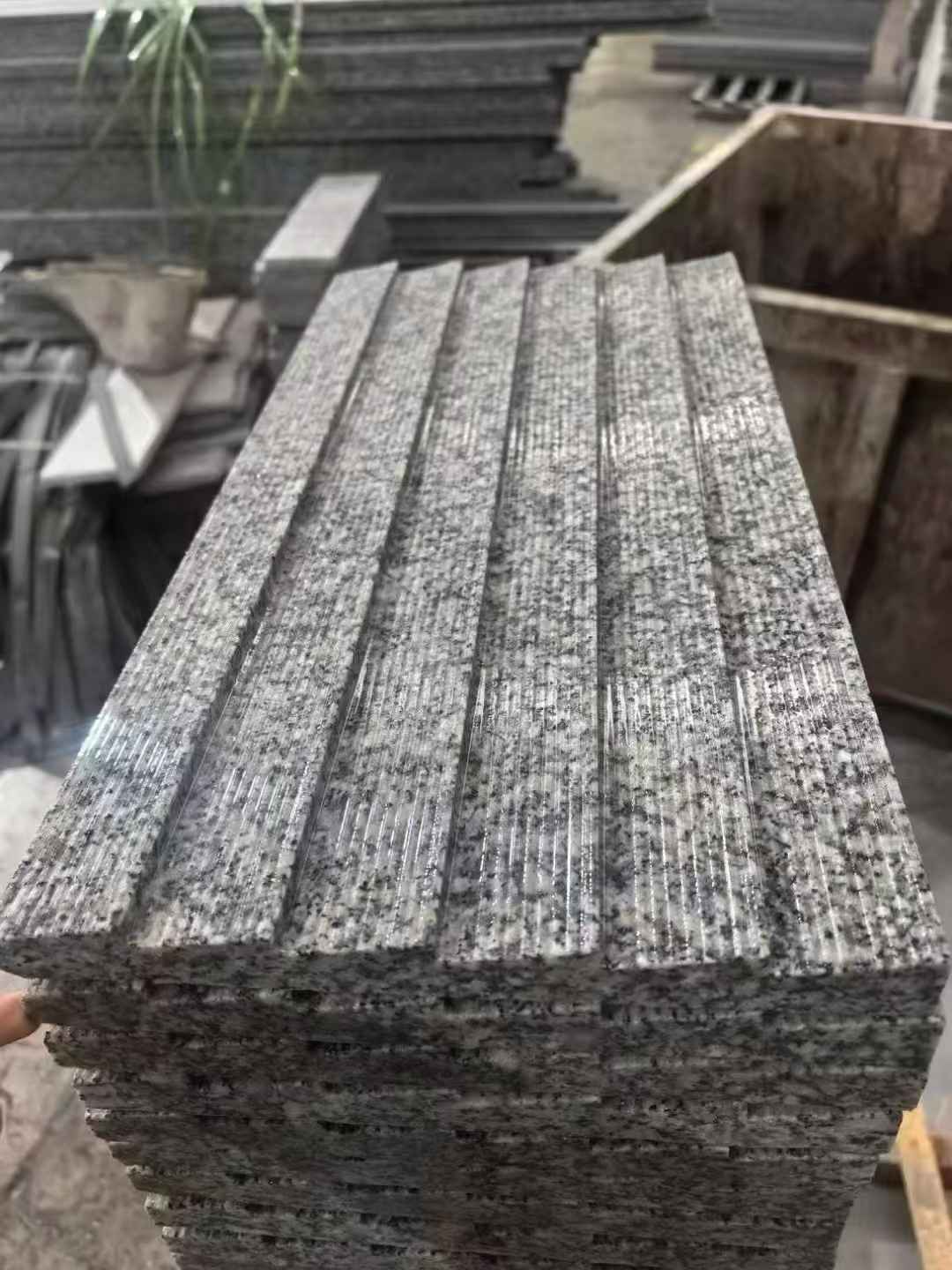 玉溪 狼牙石