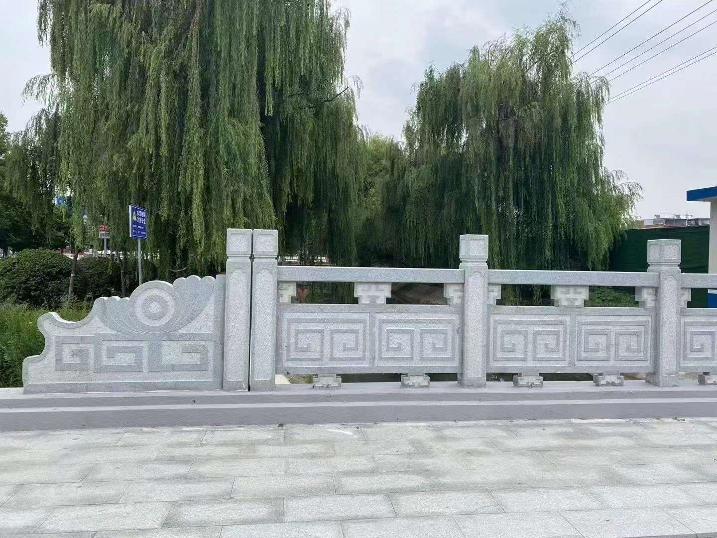 玉溪 芝麻灰桥栏杆、河道栏杆安装效果