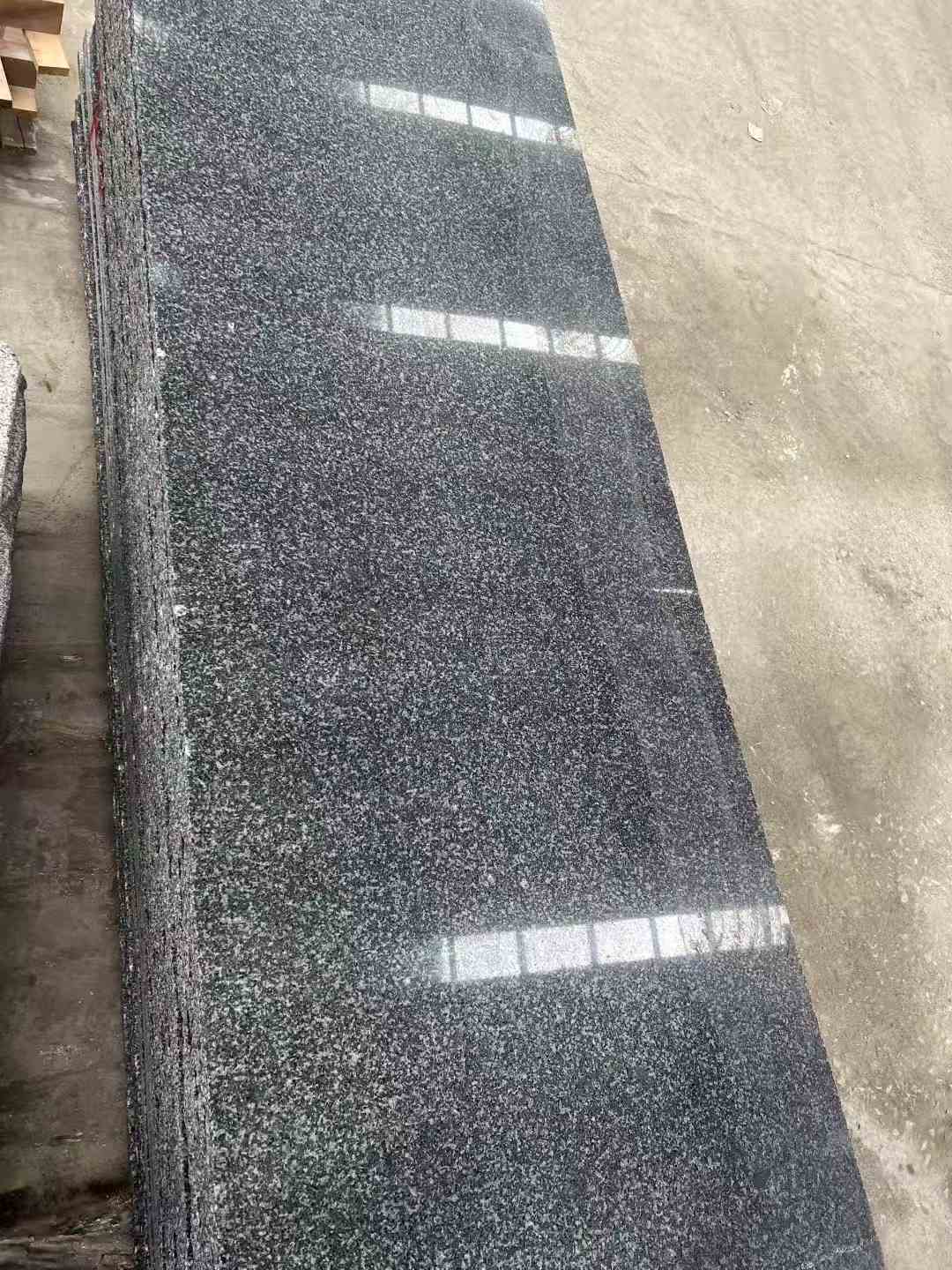 玉溪 芝麻黑光面